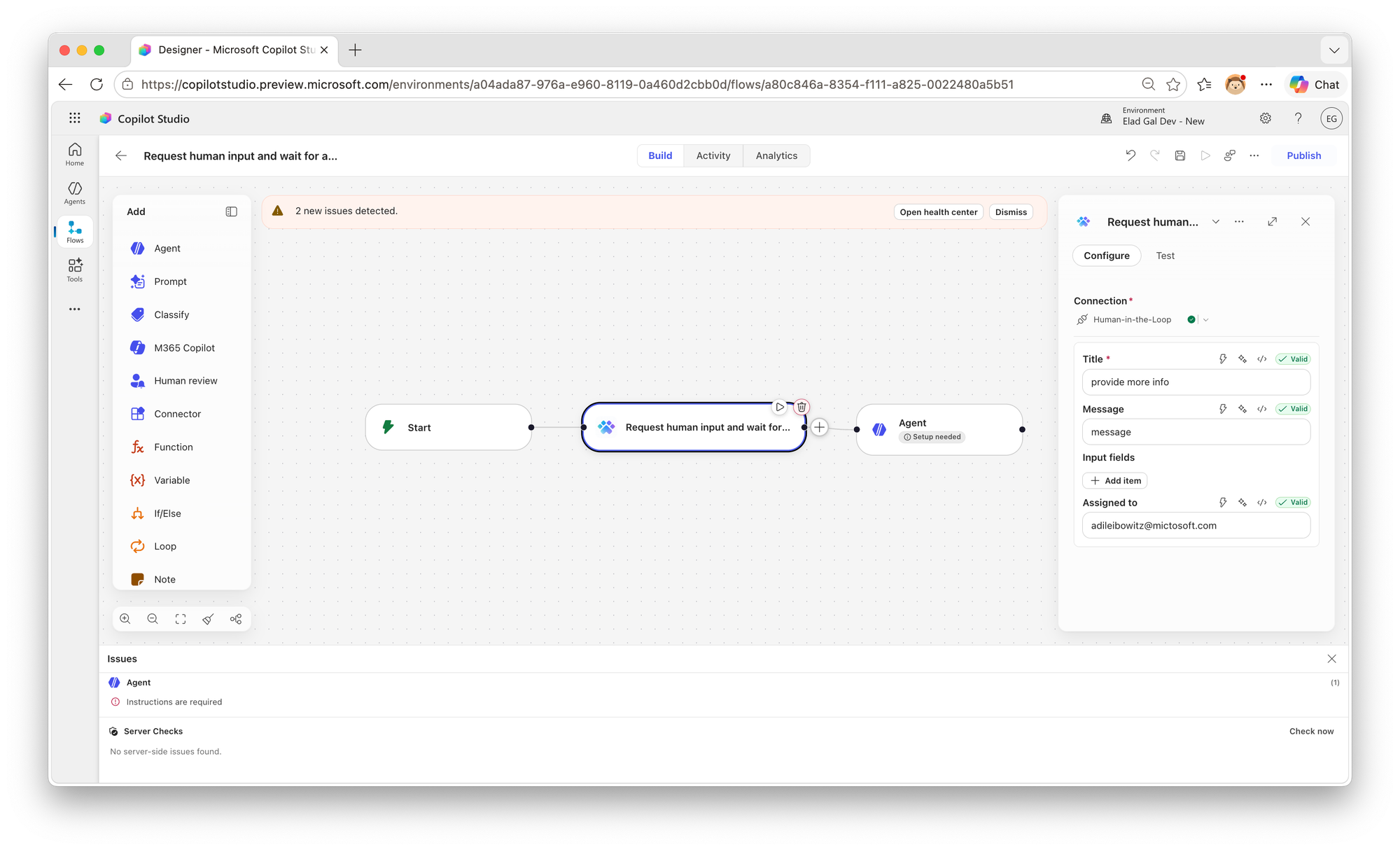 Akce konektoru Human-in-the-Loop ve workflow v Copilot Studio – pole title, message a assigned-to